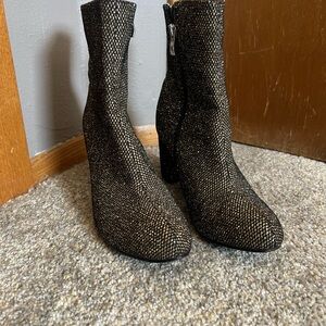 Elegant Black Ankle Boots